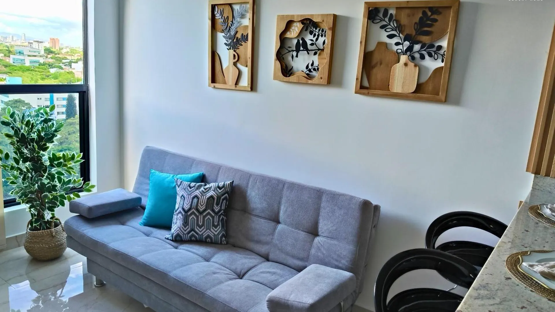 Cali - Apartaestudios Edificio Miro Living