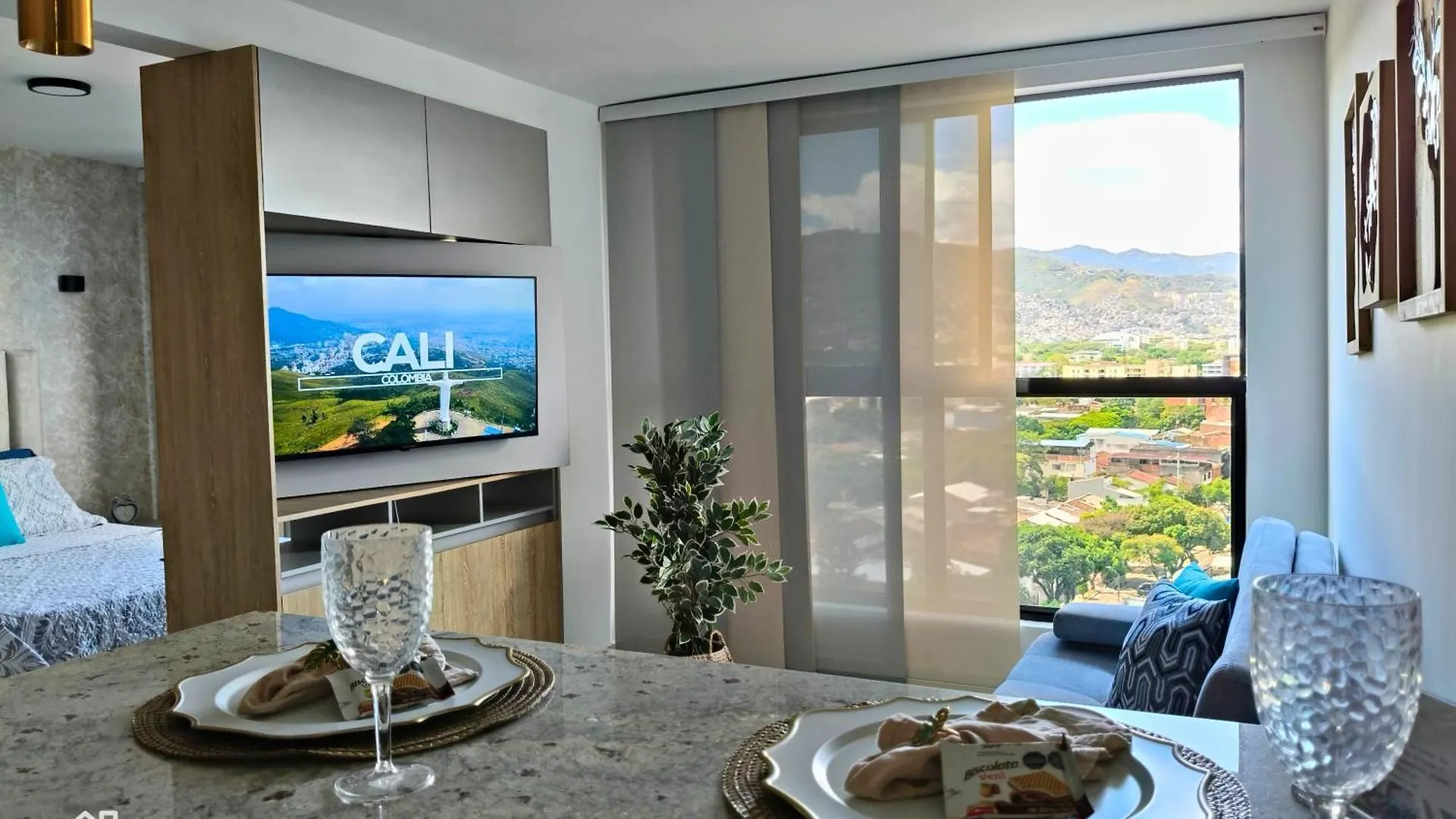 Cali - Apartaestudios Edificio Miro Living