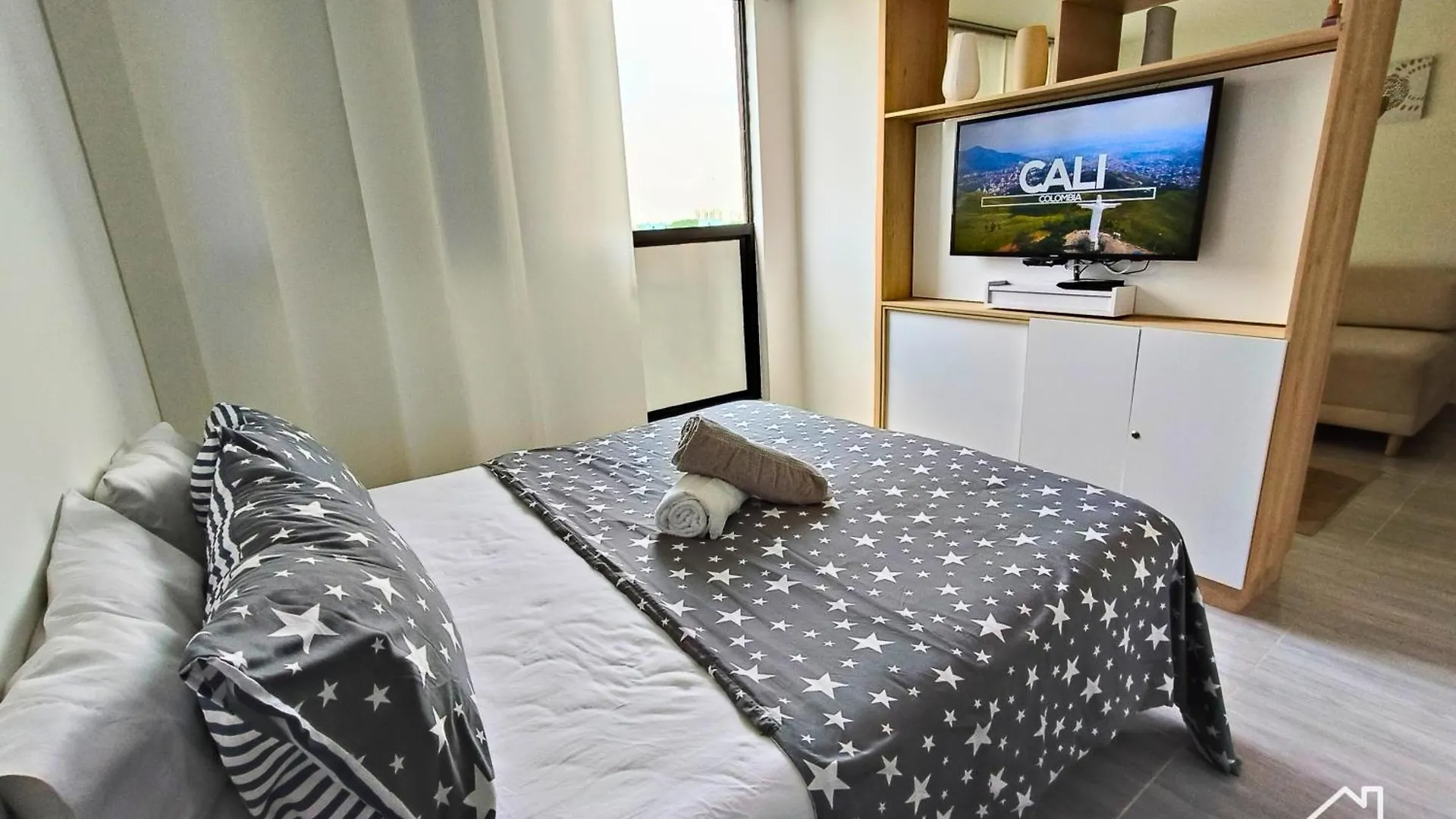 Cali - Apartaestudios Edificio Miro Living 0*,  哥伦比亚