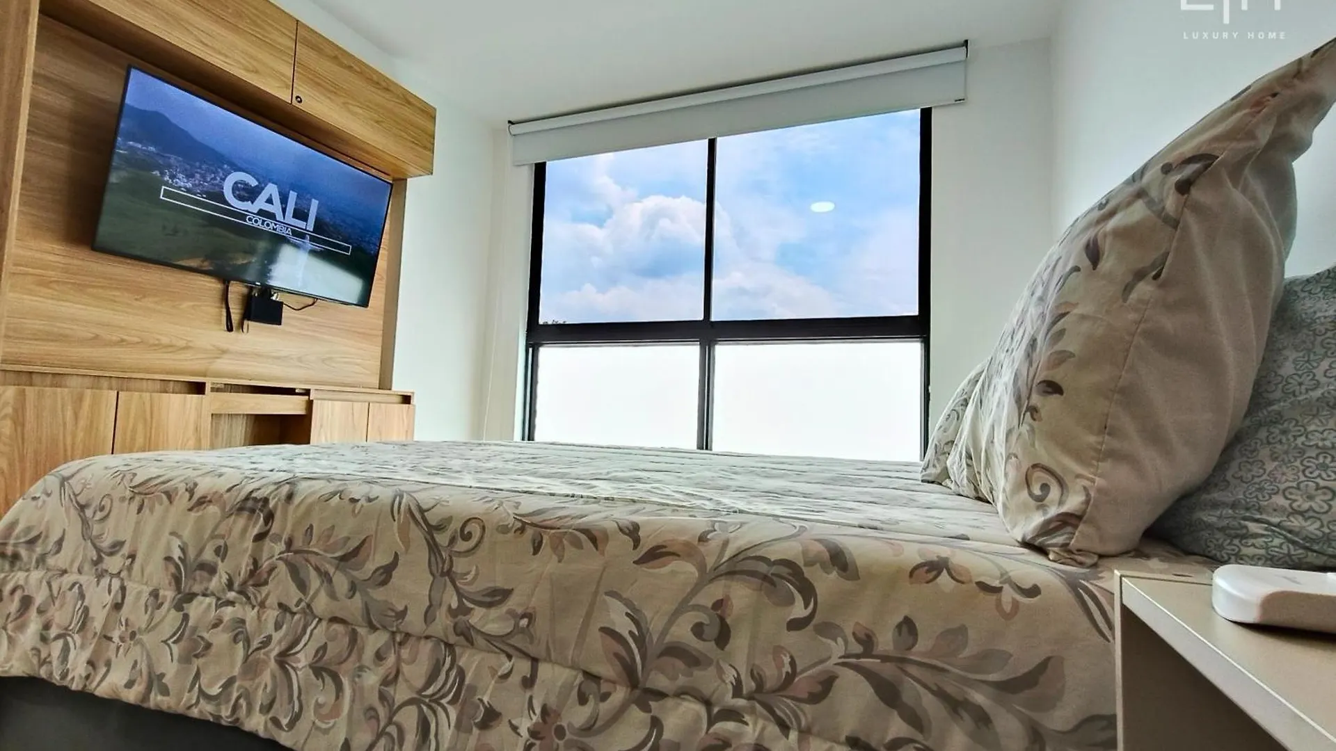 Cali - Apartaestudios Edificio Miro Living 0*,