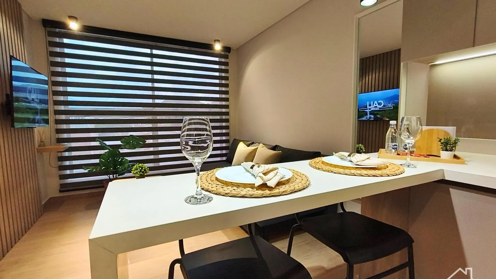 Cali - Apartaestudios Edificio Miro Living